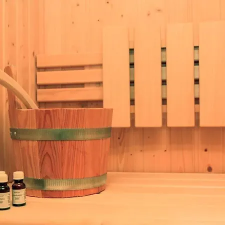 别墅 Sleeps 10 Pool Air Con Wifi *