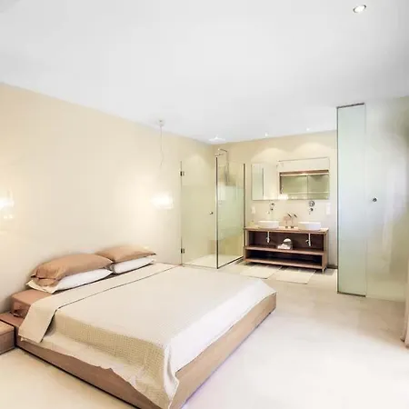 Sleeps 10 Pool Air Con Wifi 别墅 林都斯